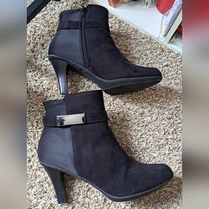 Kelly & Katie Black Buckle Heeled Booties Size 10